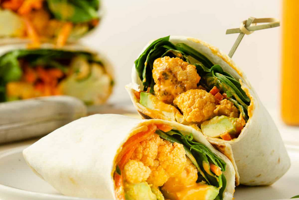 🌯 Curried Cauliflower Wraps – Spiced & Satisfying